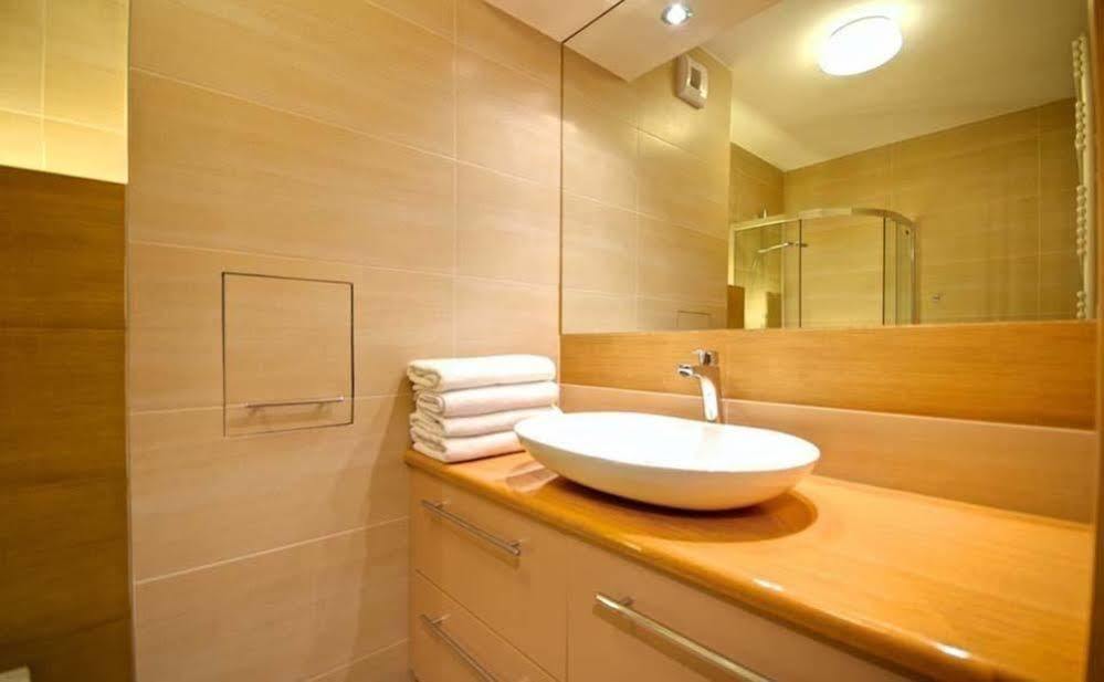 Na Grobli 16A Apartman Wrocław Kültér fotó